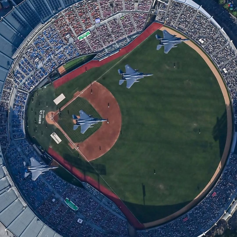 잠실야구장 위 F-15K 편대비행 사진 비하인드